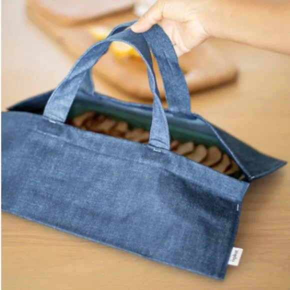 Reserved for @nico_tico: Aplat Plat Casserole Tote | Denim - Picture 2 of 5